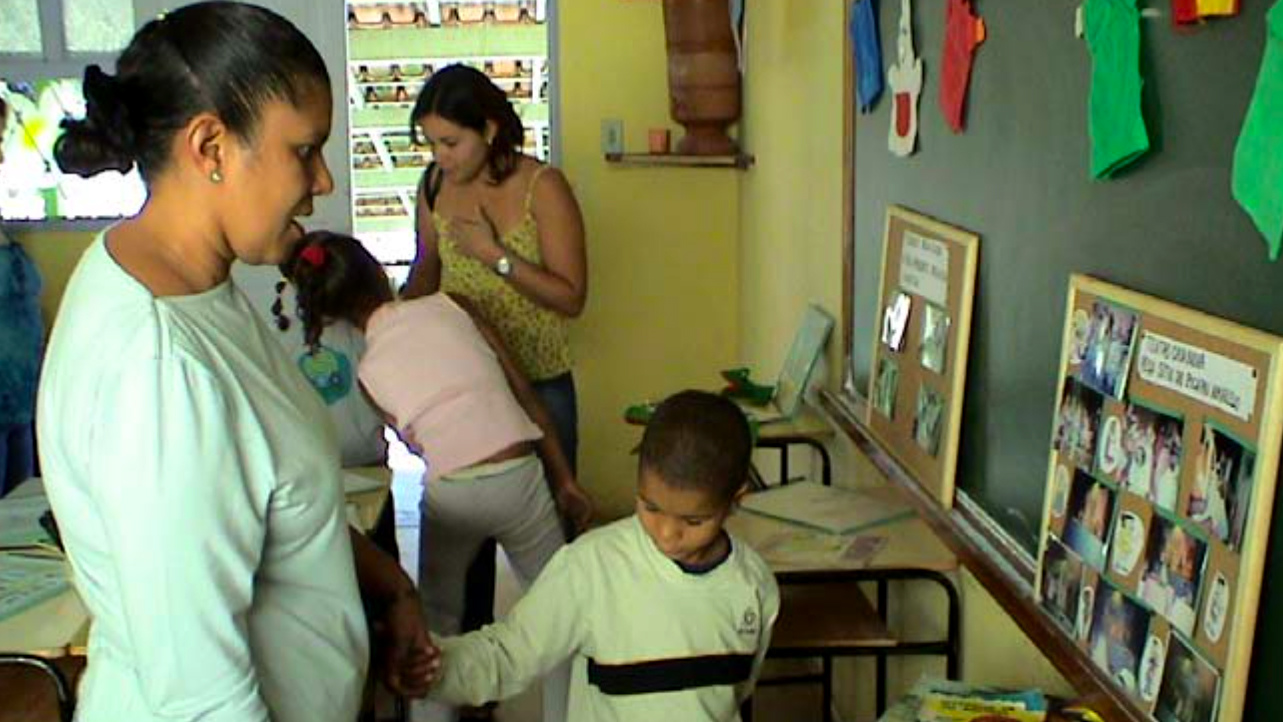 Exposição de Trabalho de Alunos, 2006. Fonte: CEI, 2006.