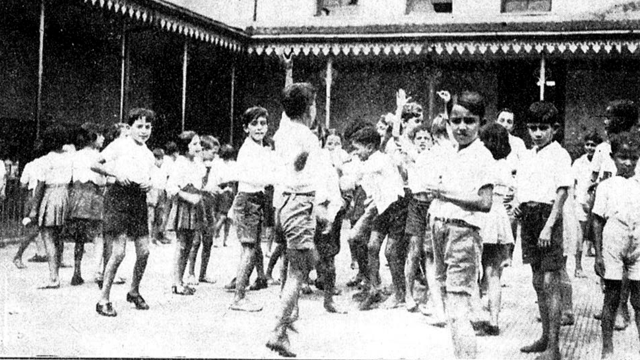 Crianças no Recreio, Grupo Escolar Coronel Vieira, 1939. Fonte: Revista do Ensino, N 155, 1939.