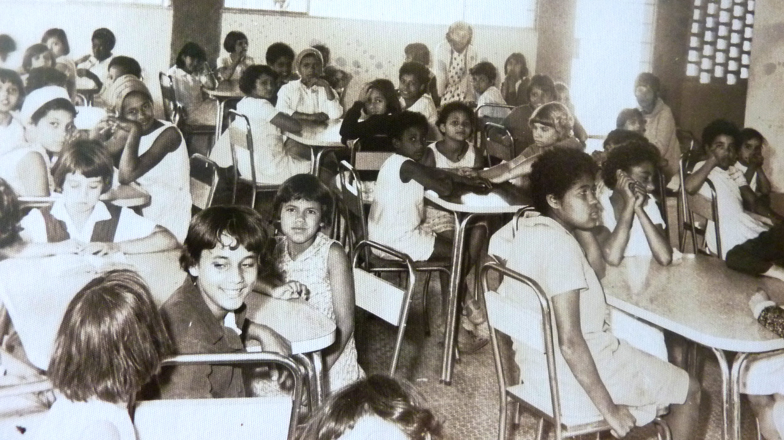 Alunos no Refeitório, 1968. Fonte: Memorial Helena Antipoff.